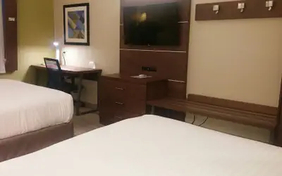 Comfort Inn & Suites Miami - Route 66