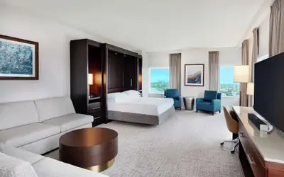 Hilton San Diego Bayfront