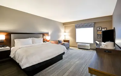 Hampton Inn Livonia Detroit