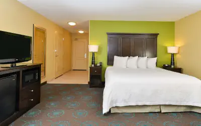 Hampton Inn Iowa City/University Area