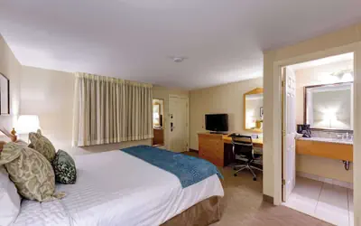 Port Inn and Suites Portsmouth, an Ascend Collection Hotel