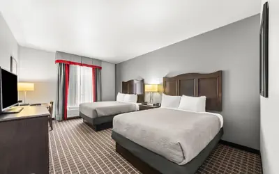 Quality Inn & Suites Pearsall