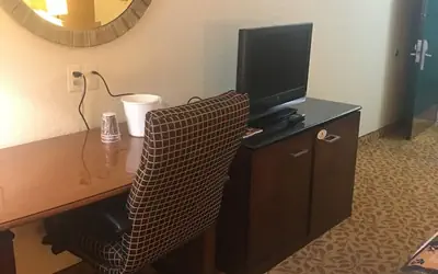 A Victory Hotel - Southfield