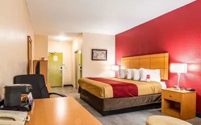 Econo Lodge Topeka at Wanamaker