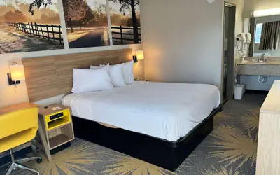 Days Inn by Wyndham Cloverdale Greencastle