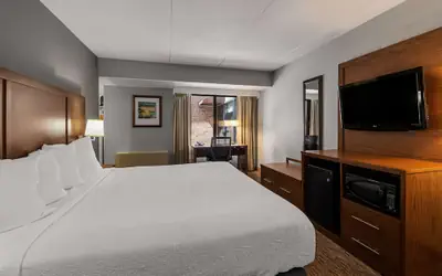 Best Western Bridgeview Hotel