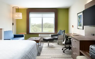Holiday Inn Express & Suites Heath - Newark by IHG