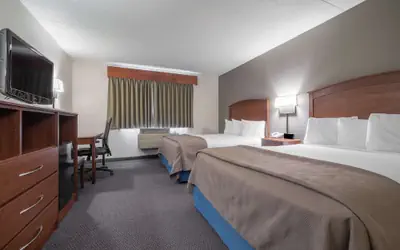 AmericInn by Wyndham Hutchinson