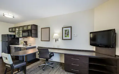 Candlewood Suites Virginia Beach Town Center by IHG