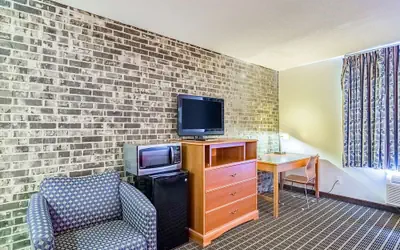 Motel 6-Grand Rapids, MI - Northeast