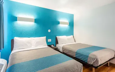 Motel 6-Valdosta, GA - University