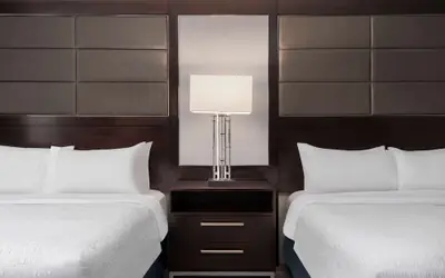 Hampton Inn & Suites-Worcester, MA