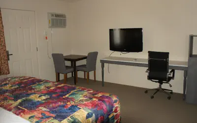 Apple Valley Hotel & Lodge