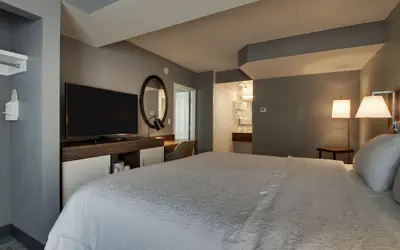 Hampton Inn & Suites Chicago/Aurora