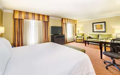 Hampton Inn & Suites Scottsboro