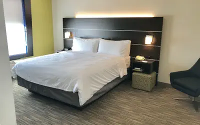 Holiday Inn Express & Suites Tracy by IHG