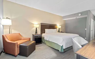 Hampton Inn Atlanta-Woodstock