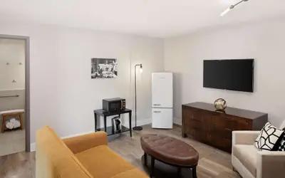 Watt Hotel Tapestry Collection by Hilton