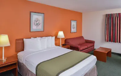 Travelodge Suites by Wyndham Newberg