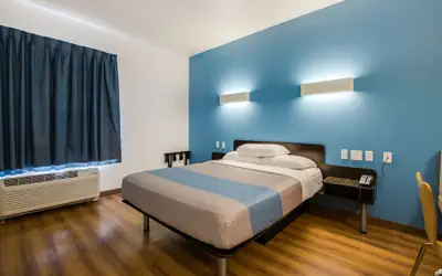 Motel 6 Poplar Bluff, MO