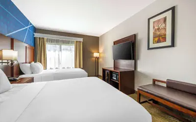 Comfort Suites Omaha East-Council Bluffs