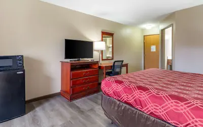 Econo Lodge Inn & Suites Dickson