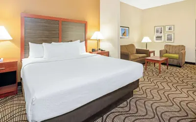 La Quinta by Wyndham Midwest City - Tinker AFB