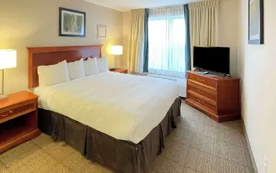 Smart Suites, an Ascend Collection Hotel