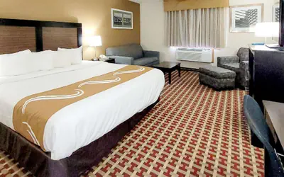 Quality Inn & Suites Marion