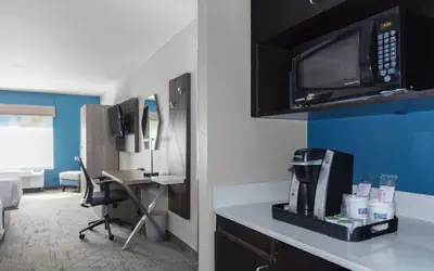 Holiday Inn Express & Suites Roanoke Rapids SE by IHG