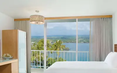 Grand Naniloa Hotel, a Doubletree by Hilton