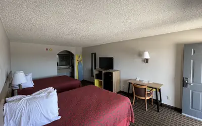 Days Inn by Wyndham San Antonio Morgan's Wonderland / IH-35 N