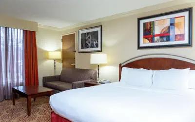 DoubleTree by Hilton Hotel Grand Rapids Airport