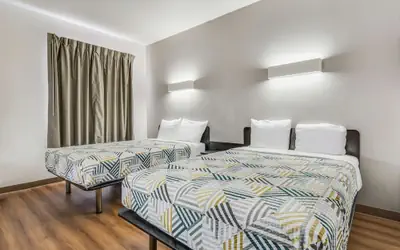 Motel 6-Cleburne, TX