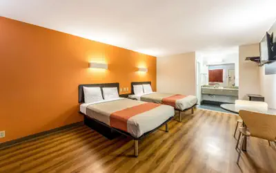 Motel 6 San Antonio, TX - South WW White Rd