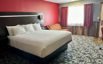 Americas Best Value Inn Wall