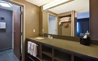 Courtyard by Marriott Cincinnati Airport