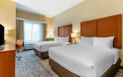 Comfort Inn & Suites West Des Moines