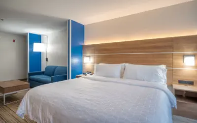 Holiday Inn Express Hotel & Suites Greenville by IHG