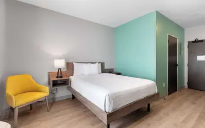ECHO Suites Extended Stay by Wyndham Dallas Plano - Frisco