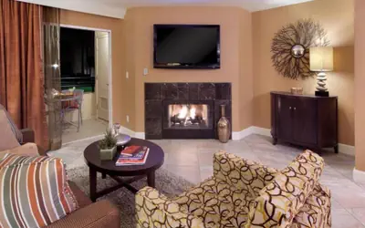 Holiday Inn Club Vacations at Desert Club Resort by IHG