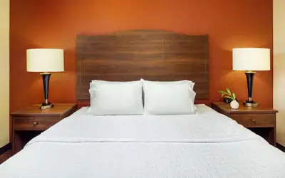 Hampton Inn & Suites Scottsdale at Talking Stick