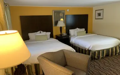 Four Winds Country Motel