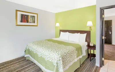 Days Inn by Wyndham York