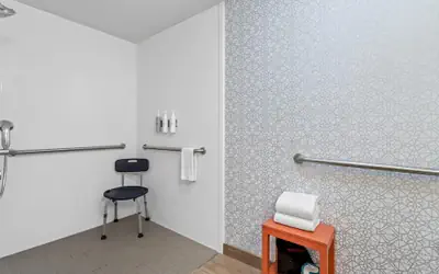 Hampton Inn & Suites Farmington