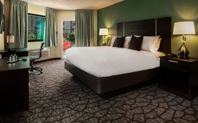 Silver Sevens Hotel & Casino