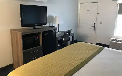 Baymont by Wyndham Anderson Clemson