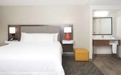 Hampton Inn & Suites N Ft Worth-Alliance Airport