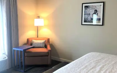 Hampton Inn & Suites Norfolk-Airport