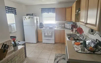 Sebastian Gardens Inn & Suites